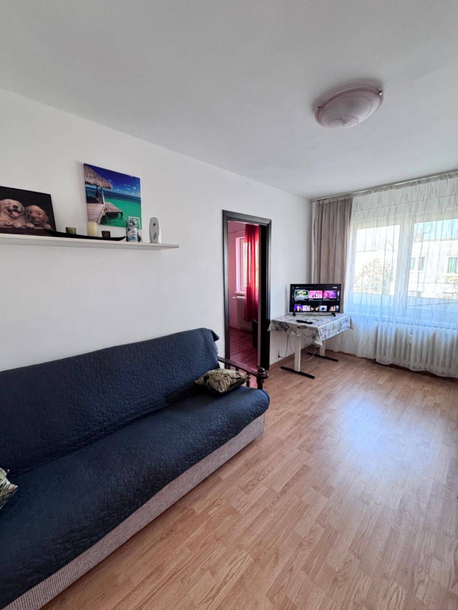 Cozy Apartments Bacău Екстериор снимка